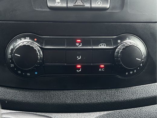 Mercedes-Benz Vito 116 CDI 164 PK / L2H1 / 1e EIG. / TREKHAAK / INRICHTING / CAMERA / AIRCO / CRUISE / NAVI / APPLE ... ActivLease financial lease