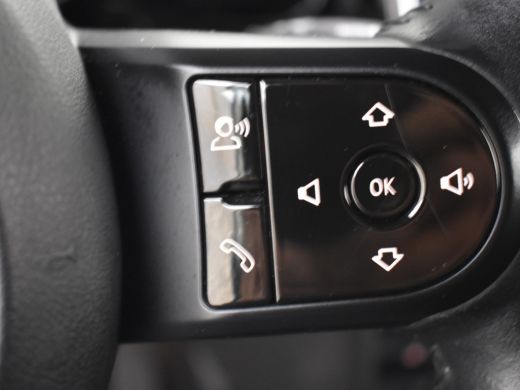 Mini Cooper Cabrio 1.5 Cooper Classic 136pk | Cruise Control | Stoelverwarming | Head-up display | Navigatie | 16" LMV ActivLease financial lease