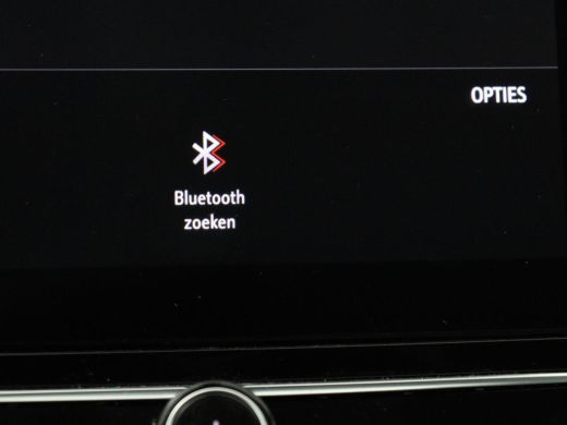 Opel Corsa-e Elegance 50 kWh | SOH 90% | 3 Fase | Camera | Warmtepomp | Carplay | Dodehoek detectie | Parkeerh... ActivLease financial lease