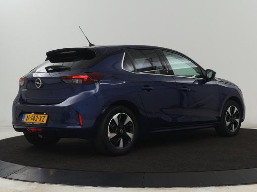 Opel Corsa-e Elegance 50 kWh | SOH 90% | 3 Fase | Camera | Warmtepomp | Carplay | Dodehoek detectie | Parkeerh... ActivLease financial lease