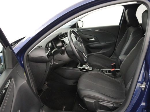 Opel Corsa-e Elegance 50 kWh | SOH 90% | 3 Fase | Camera | Warmtepomp | Carplay | Dodehoek detectie | Parkeerh... ActivLease financial lease
