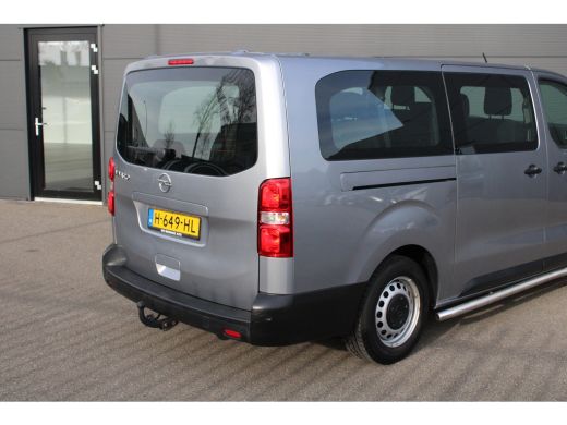Opel Vivaro 1.5 CDTI L3H1 | 9 Persoons | Long / L3 | Incl. BTW/BPM | Navigatie | Dubbele schuifdeur | Trekhaa... ActivLease financial lease