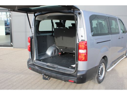 Opel Vivaro 1.5 CDTI L3H1 | 9 Persoons | Long / L3 | Incl. BTW/BPM | Navigatie | Dubbele schuifdeur | Trekhaa... ActivLease financial lease