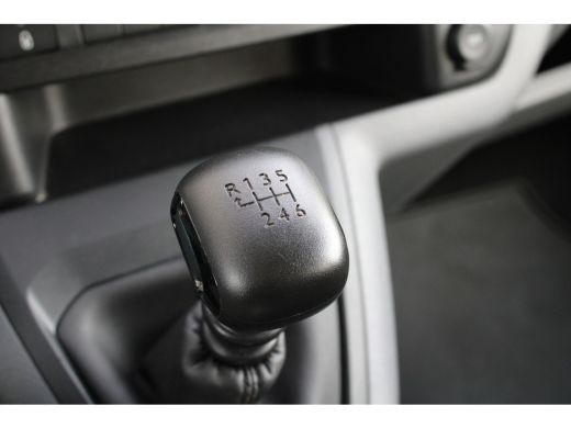 Opel Vivaro 1.5 CDTI L3H1 | 9 Persoons | Long / L3 | Incl. BTW/BPM | Navigatie | Dubbele schuifdeur | Trekhaa... ActivLease financial lease