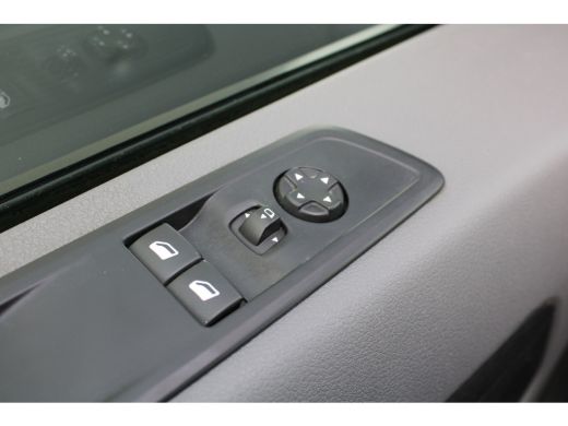 Opel Vivaro 1.5 CDTI L3H1 | 9 Persoons | Long / L3 | Incl. BTW/BPM | Navigatie | Dubbele schuifdeur | Trekhaa... ActivLease financial lease