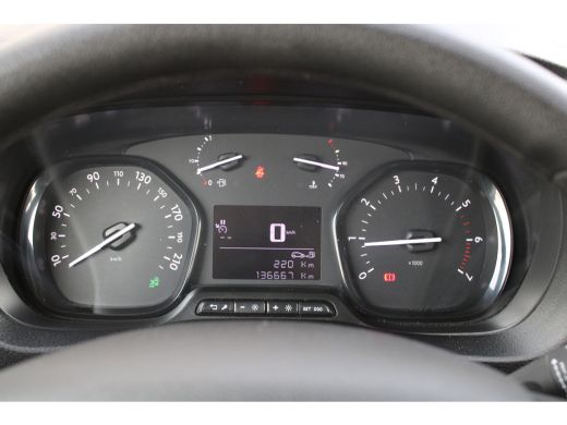 Opel Vivaro 1.5 CDTI L3H1 | 9 Persoons | Long / L3 | Incl. BTW/BPM | Navigatie | Dubbele schuifdeur | Trekhaa... ActivLease financial lease