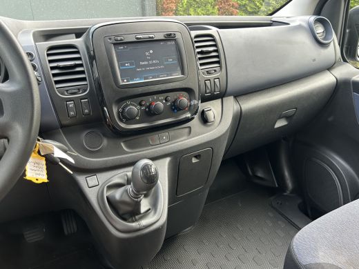 Opel Vivaro 1.6 CDTI 126 PK / L1H1 / 1e EIG. / AIRCO / CRUISE / CAMERA / TREKHAAK / BLUETOOTH ActivLease financial lease