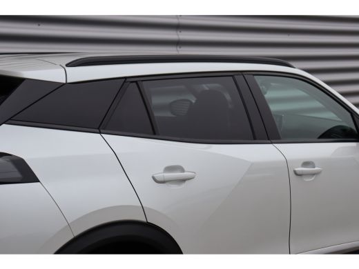 Peugeot 2008 1.2 PURETECH 100PK ALLURE PACK / NAVI / LEDER / CLIMA / LED / PDC / 17" LMV / CAMERA / KEYLESS / ... ActivLease financial lease