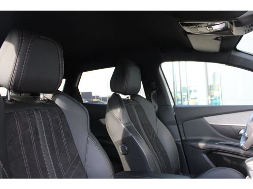 Peugeot 3008 1.2 PureTech GT | Navigatie | Camera | Alcantara | Apple carplay | Parelmoer | 63.000km | BTW | ActivLease financial lease