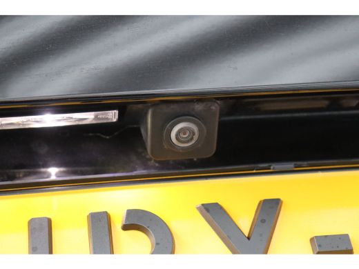 Peugeot 3008 1.6 HYBRID 225PK ALLURE PACK AUTOMAAT / NAVI / CLIMA / PDC / 18" LMV / CAMERA / KEYLESS / FULL-LE... ActivLease financial lease