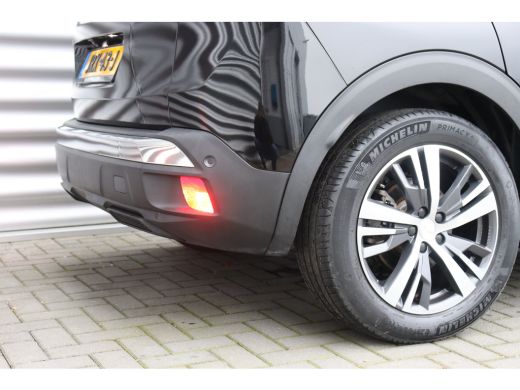 Peugeot 3008 1.6 HYBRID 225PK ALLURE PACK AUTOMAAT / NAVI / CLIMA / PDC / 18" LMV / CAMERA / KEYLESS / FULL-LE... ActivLease financial lease