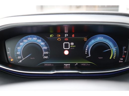 Peugeot 3008 1.6 HYBRID 225PK ALLURE PACK AUTOMAAT / NAVI / CLIMA / PDC / 18" LMV / CAMERA / KEYLESS / FULL-LE... ActivLease financial lease