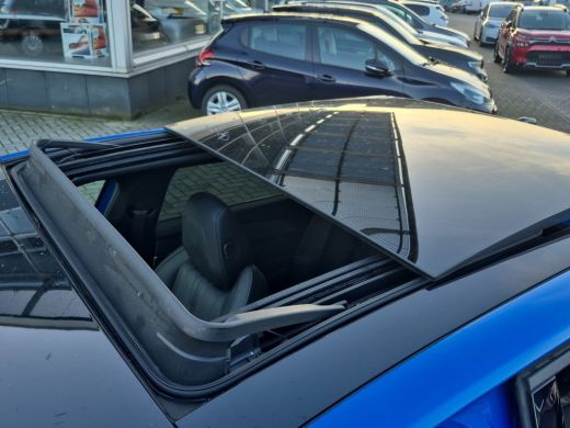 Peugeot 308 1.6 HYbrid 225 GT Pack Business Afneembare Trekhaak | Full options | Panoramadak | Massage Stoele... ActivLease financial lease