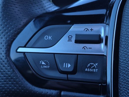 Peugeot 308 1.6 HYbrid 225 GT Pack Business Afneembare Trekhaak | Full options | Panoramadak | Massage Stoele... ActivLease financial lease