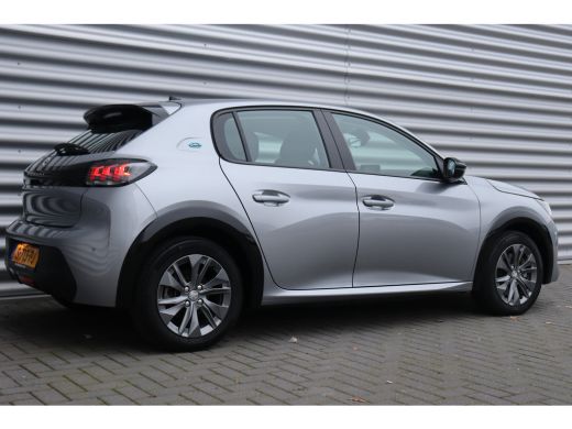 Peugeot e-208 EV 136PK ACTIVE PACK AUTOMAAT / NAVI / CLIMA / PDC / 16" LMV / CRUISECONTROL / I-COCKPIT / FULL-L... ActivLease financial lease