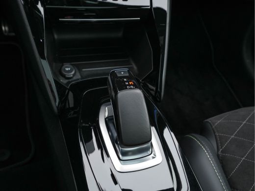 Peugeot e-208 EV GT Pack 50 kWh (3-Fase-11kW) {SOH-86%} (INCL-BTW) *HEATPUMP | PANO | FULL-LED | DIGI-COCKPIT |... ActivLease financial lease