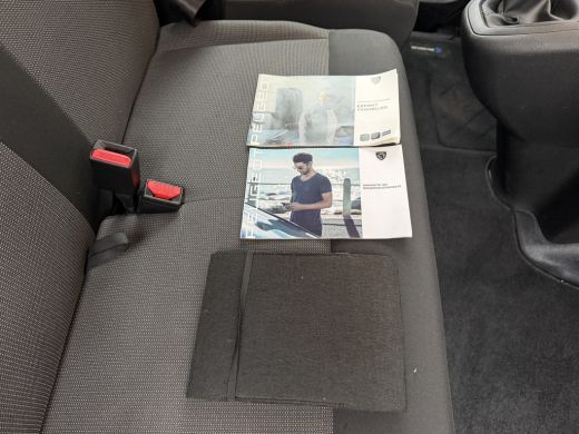 Peugeot Expert 2.0 BlueHDI 145 PK Euro 6S&S L2 Navigatiesysteem/CarPlay/trekhaak/cruise control ActivLease financial lease