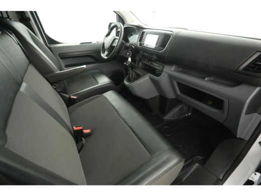 Peugeot Expert 2.0 BlueHDI L2H1 | Airco | Cruise | 3 Zits | Trekhaak | Carplay | Imperiaal | Parkeersens. ActivLease financial lease