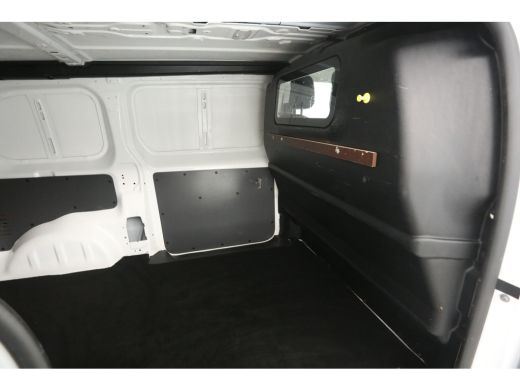 Peugeot Expert 2.0 BlueHDI L2H1 | Airco | Cruise | 3 Zits | Trekhaak | Carplay | Imperiaal | Parkeersens. ActivLease financial lease