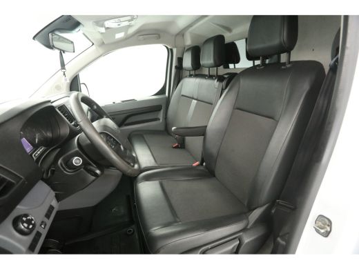 Peugeot Expert 2.0 BlueHDI L2H1 | Airco | Cruise | 3 Zits | Trekhaak | Carplay | Imperiaal | Parkeersens. ActivLease financial lease