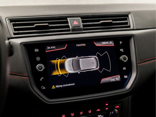 Seat Ibiza 1.0 TSI FR Intense Sport (APPLE CARPLAY, GROOT NAVI, CLIMATE, MODE KNOP, CAMERA, SPORTSTOELEN, GE... ActivLease financial lease