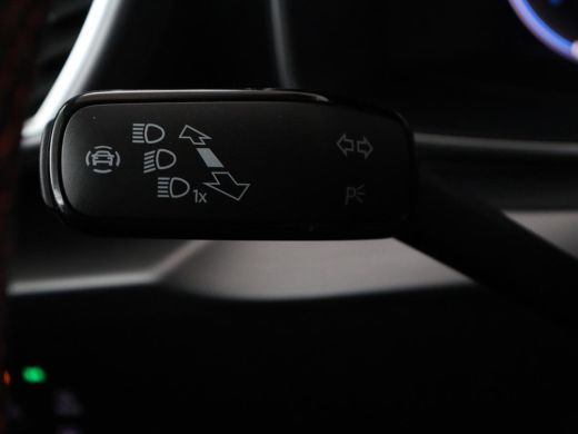 Seat Leon 1.4 TSI eHybrid PHEV FR | Stoel & stuurverwarming | Camera | Adaptive cruise | Carplay | Navigati... ActivLease financial lease