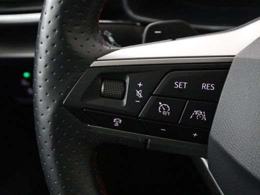 Seat Leon 1.4 TSI eHybrid PHEV FR | Stoel & stuurverwarming | Camera | Adaptive cruise | Carplay | Navigati... ActivLease financial lease