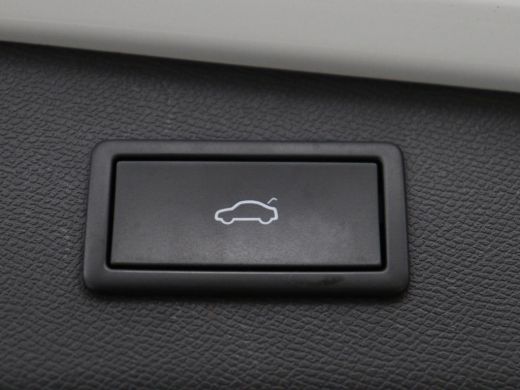 Seat Leon 1.4 TSI eHybrid PHEV Xcellence | Leder/Alcantara | Stoelverwarming | Adaptive cruise | Carplay | ... ActivLease financial lease