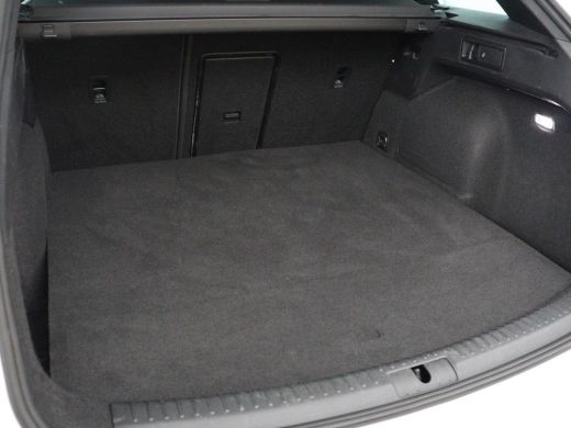 Seat Leon 1.4 TSI eHybrid PHEV Xcellence | Leder/Alcantara | Stoelverwarming | Adaptive cruise | Carplay | ... ActivLease financial lease