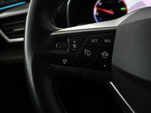 Seat Leon 1.4 TSI eHybrid PHEV Xcellence | Leder/Alcantara | Stoelverwarming | Adaptive cruise | Carplay | ... ActivLease financial lease