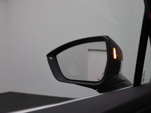 Seat Tarraco Xperience PHEV 1.4 TSI e-Hybrid 245pk full led, trekhaak, standkachel, 360gr. camera, schuif-kant... ActivLease financial lease