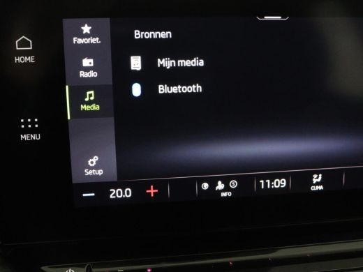 Skoda Octavia 1.4 TSI iV PHEV Business Edition | Adaptive cruise | Stuurverwarming | Carplay | Navigatie | Park... ActivLease financial lease