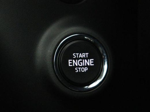 Skoda Octavia 1.4 TSI iV PHEV Business Edition | Adaptive cruise | Stuurverwarming | Carplay | Navigatie | Park... ActivLease financial lease