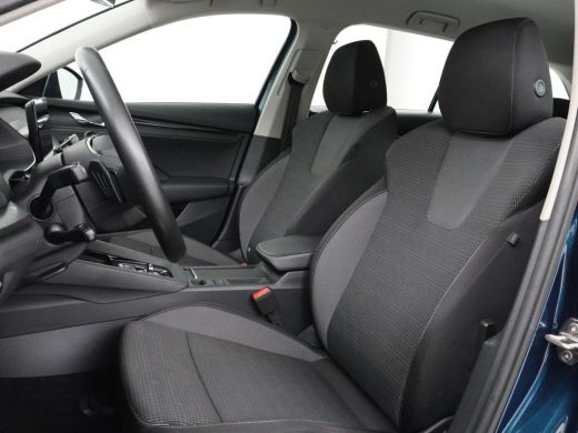 Skoda Octavia 1.4 TSI iV PHEV Business Edition | Adaptive cruise | Stuurverwarming | Carplay | Navigatie | Park... ActivLease financial lease