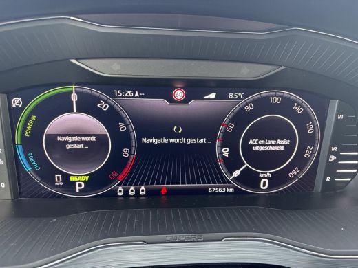 Skoda Superb 1.4 TSI PHEV iV Business Edition | 1.600 KG Trekgewicht | Panoramadak | Achteruitrijcamera | Park... ActivLease financial lease
