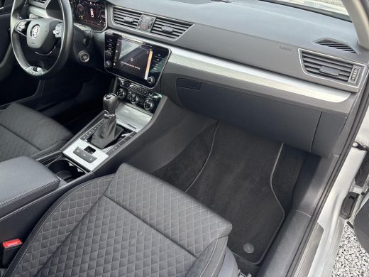 Skoda Superb 1.4 TSI PHEV iV Business Edition | 1.600 KG Trekgewicht | Panoramadak | Achteruitrijcamera | Park... ActivLease financial lease