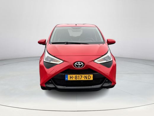 Toyota Aygo 1.0 VVT-i x-play | Apple CarPlay/Android auto | Achteruitrijcamera ActivLease financial lease