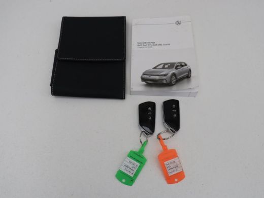 Volkswagen Golf 1.0 TSI Life | Carplay | Sfeerverlichting | Adaptive cruise | Navigatie | Parkeerhulp | Climate c... ActivLease financial lease