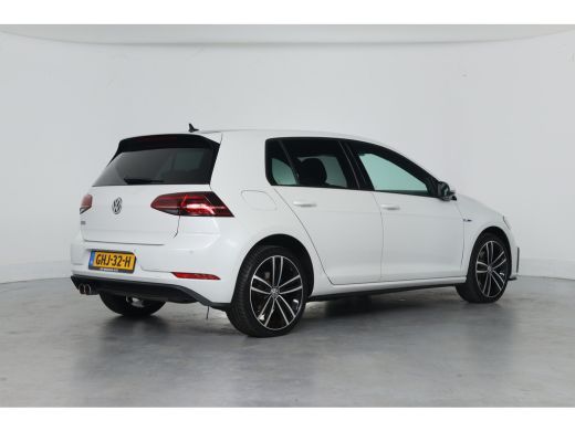 Volkswagen Golf 1.4 TSI PHEV GTE | LED | Camera | Leder | Memory | Sfeer Verlichting | Digital Cockpit | BLIS | K... ActivLease financial lease