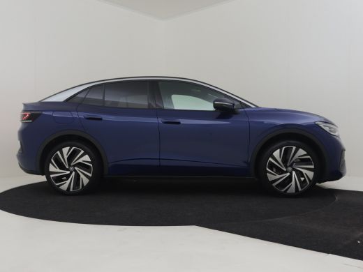 Volkswagen ID.5 Pro Business 77kWh 286pk | 360&deg; graden camera | Navigatie | Stoelverwarming | Elektrische achterk... ActivLease financial lease