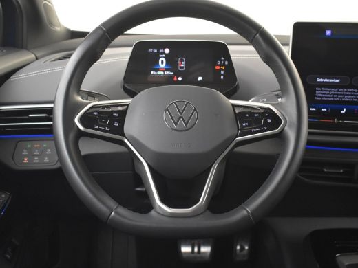 Volkswagen ID.5 Pro Business 77kWh 286pk | 360&deg; graden camera | Navigatie | Stoelverwarming | Elektrische achterk... ActivLease financial lease