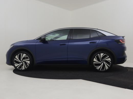 Volkswagen ID.5 Pro Business 77kWh 286pk | 360&deg; graden camera | Navigatie | Stoelverwarming | Elektrische achterk... ActivLease financial lease