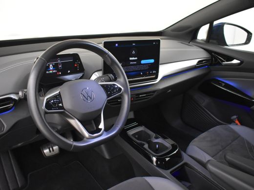 Volkswagen ID.5 Pro Business 77kWh 286pk | 360&deg; graden camera | Navigatie | Stoelverwarming | Elektrische achterk... ActivLease financial lease