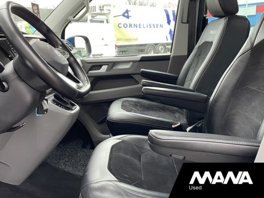 Volkswagen Transporter 2.0TDI 150PK L2H1 DC BULLI Automaat Adaptive cruise LED Alcantara Camera Trekhaak ActivLease financial lease