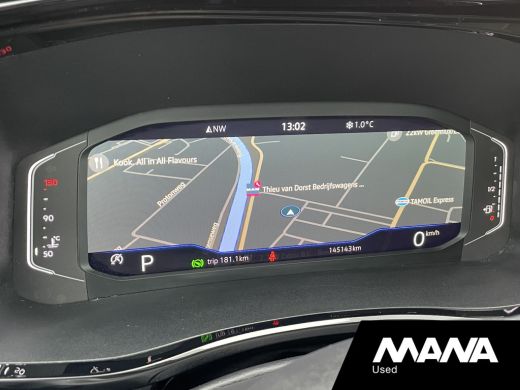 Volkswagen Transporter 2.0TDI 150PK L2H1 DC BULLI Automaat Adaptive cruise LED Alcantara Camera Trekhaak ActivLease financial lease