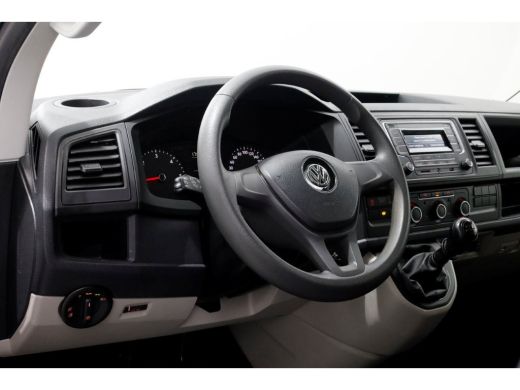 Volkswagen Transporter T6 2.0 TDI 102pk E6 L1H1 D.C. Comfortline Airco/Achterklep 01-2018 ActivLease financial lease
