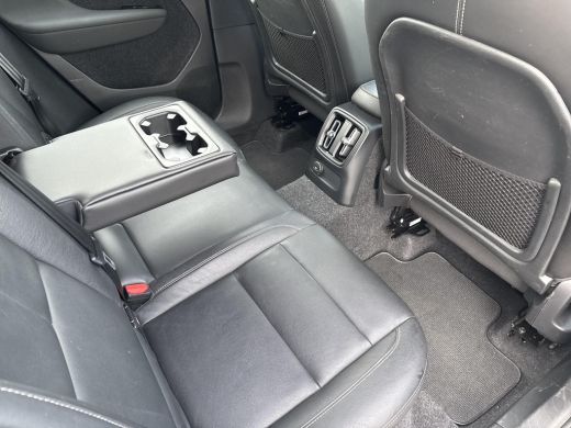 Volvo  XC40 1.5 T5 Recharge Inscription | 1.800 KG Trekgewicht| Achteruitrijcamera | Parkeersensoren | ActivLease financial lease