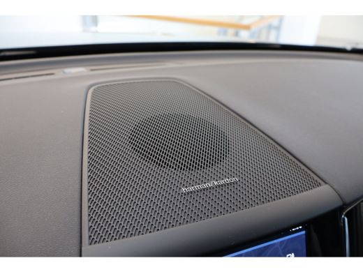 Volvo  XC60 T6 350PK Plus Black Edition | Trekhaak | 360 | Getint Glas | Adap Cruise | HK Audio. | Blis ActivLease financial lease