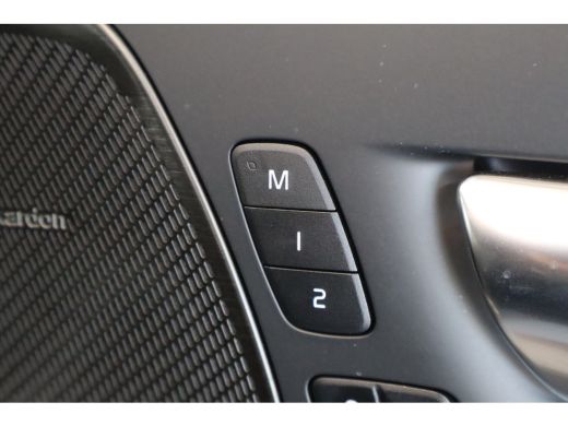 Volvo  XC60 T6 350PK Plus Black Edition | Trekhaak | 360 | Getint Glas | Adap Cruise | HK Audio. | Blis ActivLease financial lease