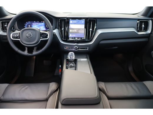 Volvo  XC60 T6 350PK Plus Black Edition | Trekhaak | 360 | Getint Glas | Adap Cruise | HK Audio. | Blis ActivLease financial lease